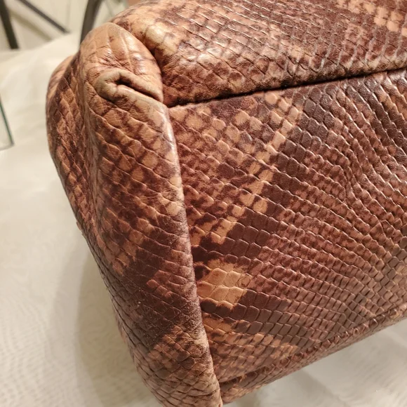 🐍COACH LIMITED EDITION PHOEBE PYTHON LEATHER SHOULDER/TOTE   EUC - Picture 10 of 13